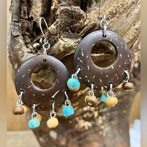 EUC Round, Dark Brown, Speckled Earrings With Dangling Accents